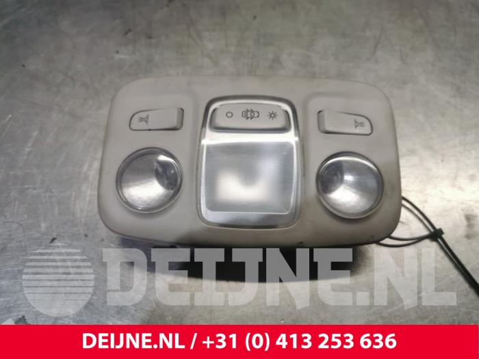 Citroen Berlingo Binnenverlichting voor O187911