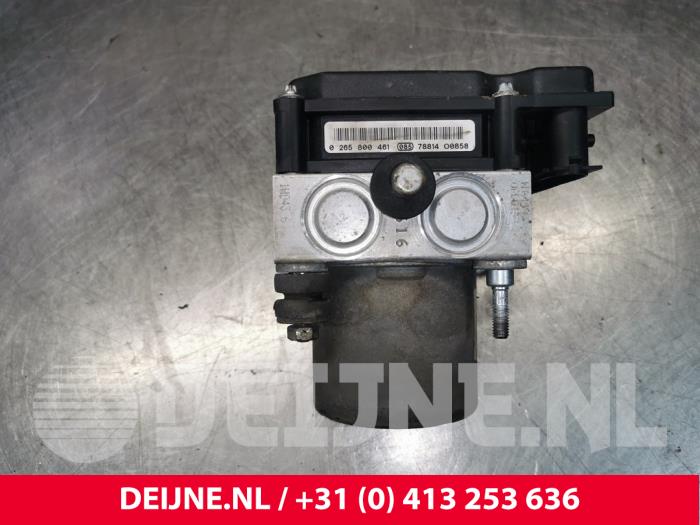Gebruikte ABS Pomp Fiat Ducato (250) 2.3 D 120 Multijet Prijs € 151,25 Inclusief btw aangeboden door van Deijne Onderdelen Uden B.V.