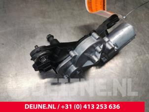 Volvo XC40 Scheibenwischermotor hinten O188024 foto 3