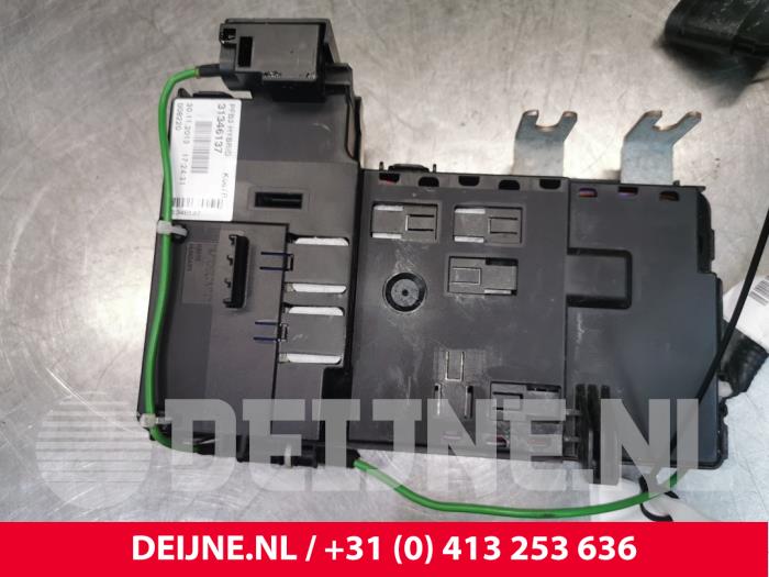 Start/Stop computer van een Volvo V60 I (FW/GW) 2.4 D6 20V Plug-in Hybrid AWD 2014