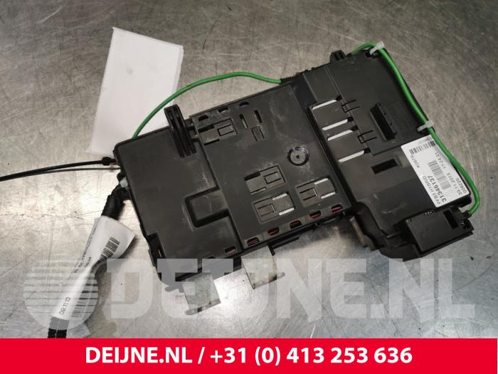 Start/Stop computer van een Volvo V60 I (FW/GW) 2.4 D6 20V Plug-in Hybrid AWD 2014