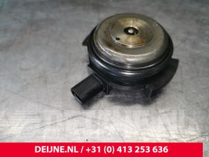 Gebruikte Nokkenas Sensor BMW 3 serie Gran Turismo (F34) 320i 2.0 16V Prijs € 20,00 Margeregeling aangeboden door van Deijne Onderdelen Uden B.V.