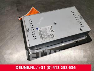 Volvo XC90 Radio versterker O188289 foto 2