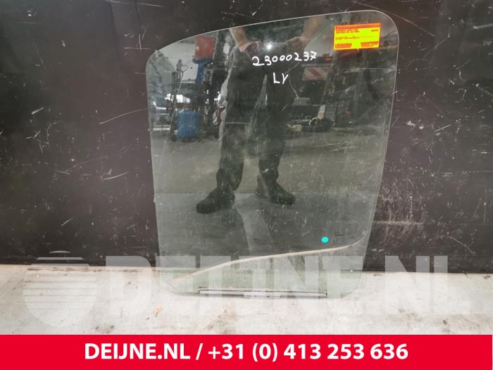 Iveco Daily Portierruit 2Deurs links O188318