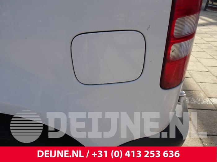 Volkswagen Caddy Tank Klep O188389