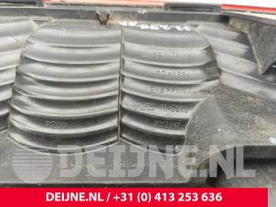 Volkswagen Caddy Taillight, right O188344 photo 3