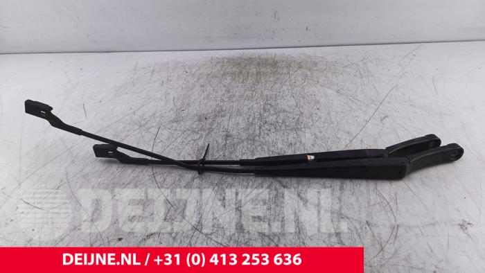Volkswagen Caddy Ruitenwisserarm set O188378