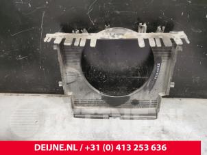 Mercedes Vito Kühlgebläsegehäuse O188418 foto 2