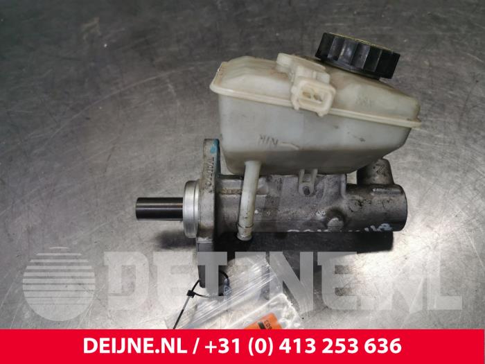 Volvo XC70 Hoofdremcilinder O188431