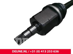 Volvo V40 Aandrijfas links-voor O9990001887 foto 4