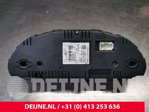 Volkswagen Crafter Odometer KM O188480 photo 2