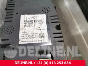 Volkswagen Crafter Odometer KM O188480 photo 3