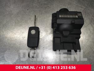 Gebruikte Kontaktslot + Sleutel Volkswagen Crafter 2.0 BiTDI Prijs € 242,00 Inclusief btw aangeboden door van Deijne Onderdelen Uden B.V.