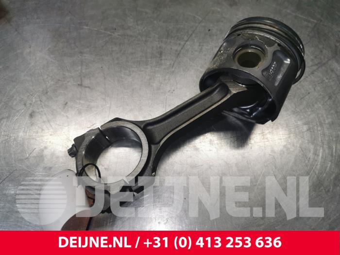 Peugeot Boxer Kolben O188568
