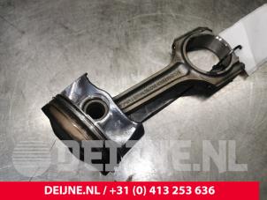 Volvo V40 Piston O188591 photo 2