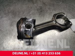 Volvo V40 Piston O188592 photo 2