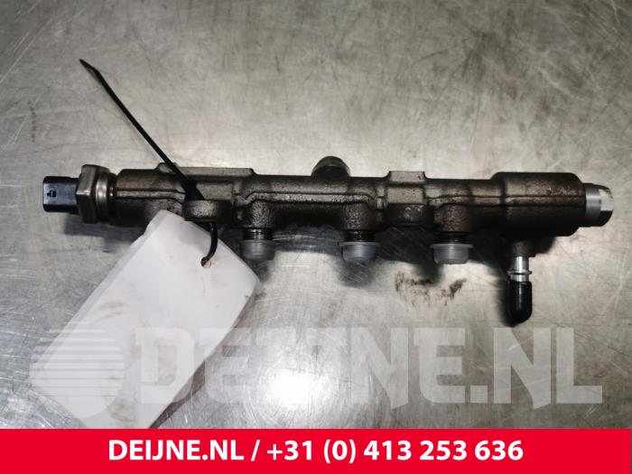 Ford Transit Courier Einspritzdüse (Einspritzer) O188604