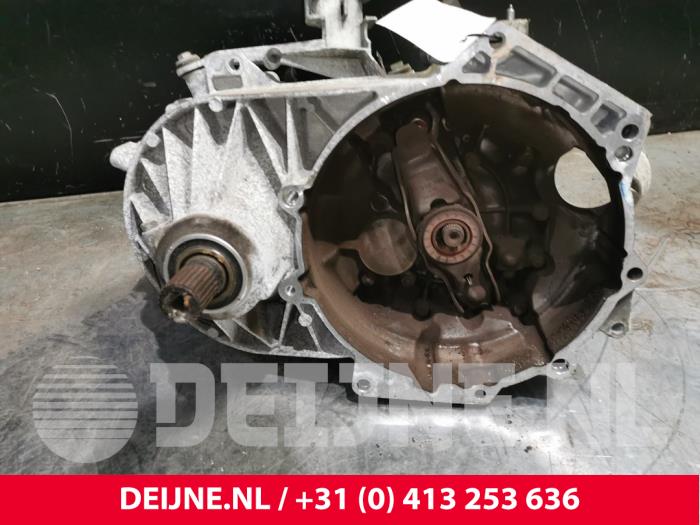 Volkswagen Transporter Versnellingsbak O188618
