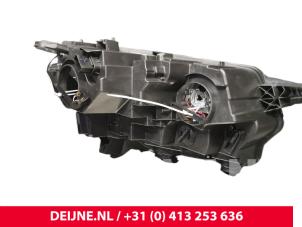 Toyota Pro-Ace City Koplamp rechts O9990001890 foto 4