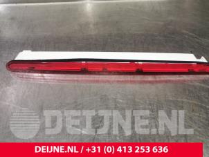 Volkswagen Caddy Zusätzliches Bremslicht Mitte O9990001893 foto 3