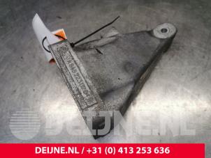 Mercedes Vito Motorsteun O188779 foto 2