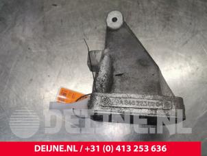 Mercedes Vito Motorsteun O188779 foto 3