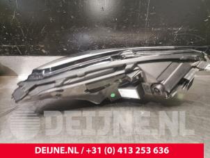 Tesla Model Y Koplamp links O188969 foto 3