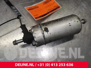 Volkswagen Transporter Electric fuel pump O188971 photo 3