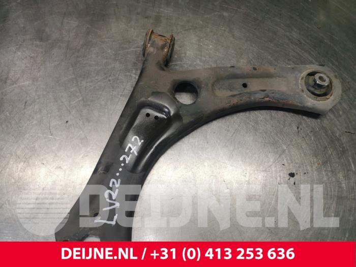 Volkswagen Caddy Draagarm onder links-voor O188981