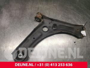 Volkswagen Caddy Front lower wishbone, left O188981 photo 3