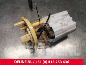 Mercedes Sprinter Electric fuel pump O189013 photo 3