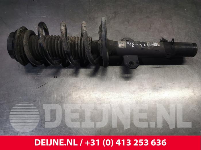 Mercedes Sprinter Schokdemperpoot links-voor O189053