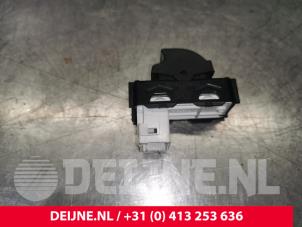 Citroen Jumpy Electric window switch O189083 photo 3