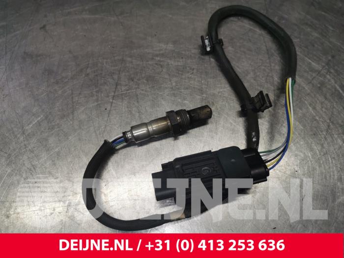 Nox sensor van een Volvo XC40 (XZ) 2.0 D3 16V 2019