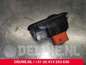Ford Transit Electric window switch O189432 photo 3