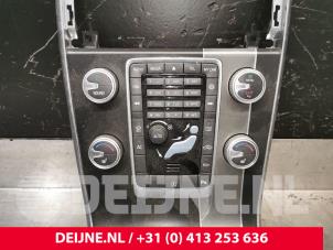 Volvo V60 Heater control panel O189786 photo 2