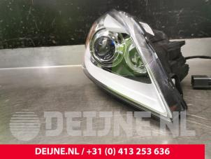 Volvo XC60 Headlight, right O9990001918 photo 2