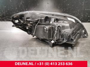 Volvo XC60 Headlight, left O9990001919 photo 3