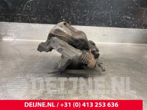 Opel Vivaro Front brake calliper, left O190007 photo 2
