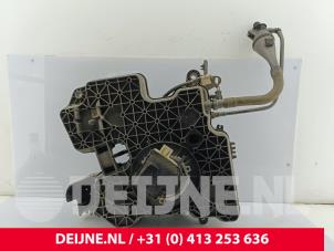 Opel Vivaro Adblue tank O190100 foto 3