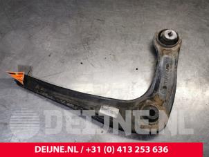 Opel Vivaro Draagarm onder rechts-voor O190114 foto 2