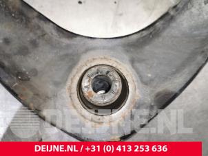 Opel Vivaro Querlenker unten links vorne O190113 foto 3