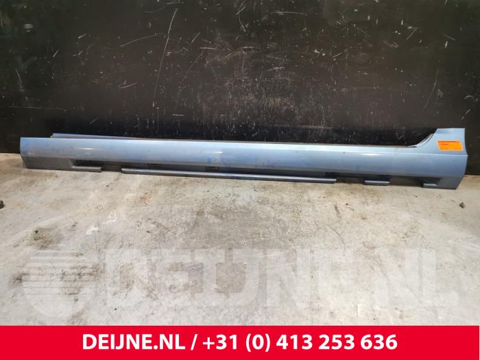 Volvo V60 Seitenschürze links O190277