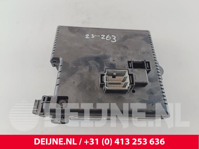 Volvo XC90 Fuse box O190492