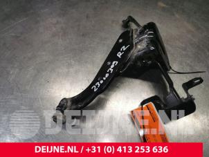 Mercedes Vito Schiebetürrolle rechts O190502 foto 3