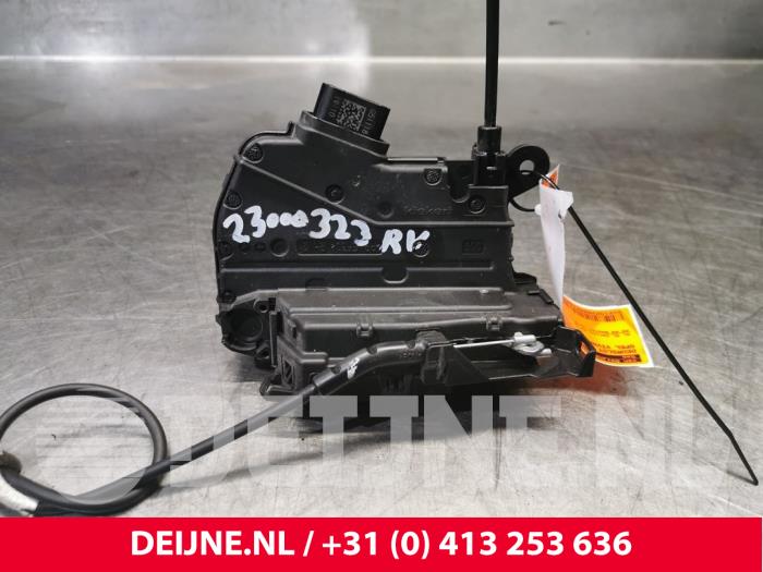 Opel Vivaro Deurslot Mechaniek 2Deurs rechts O190722