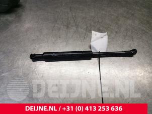Volvo V70 Rear gas strut, left O190724 photo 2