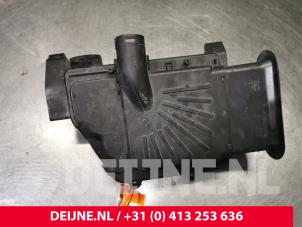 Gebruikte Resonantiehuis Volvo XC90 I 2.9 T6 24V Prijs € 30,00 Margeregeling aangeboden door van Deijne Onderdelen Uden B.V.