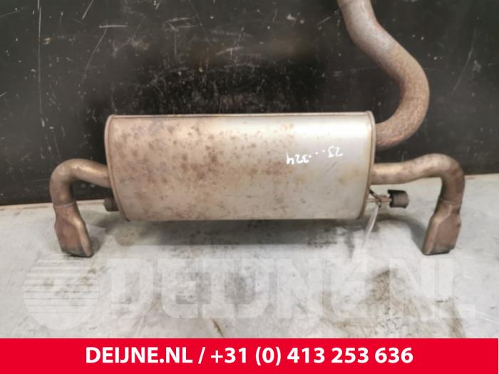 Gebruikte Uitlaat Einddemper Volvo V60 I (FW/GW) 2.4 D6 20V Plug-in Hybrid AWD Prijs € 150,00 Margeregeling aangeboden door van Deijne Onderdelen Uden B.V.