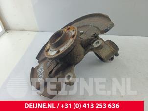 Volvo V60 Achsschenkel rechts vorne O190868 photo 3